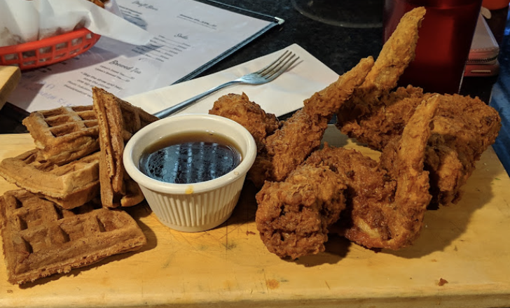 Hammerheads signature dishes Smoked Chicken WingsPrime Angus BurgerElk Burger